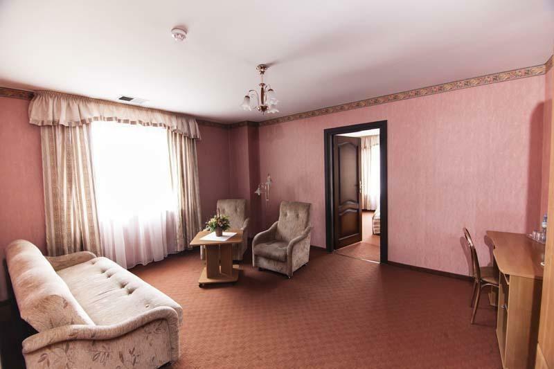 Hotel Ruczaj Krasków Εξωτερικό φωτογραφία
